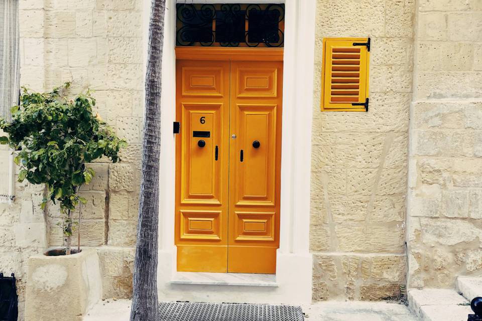 Maisonette with a Backyard (illustrative photo)